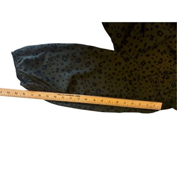 Bobaeu olive green long sleeve hi low dress size large - Picture 11 of 12